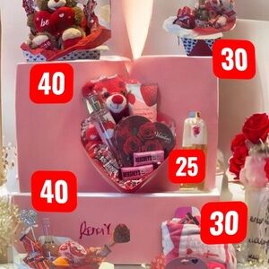 Valentine's Day Gift Set with Teddy Bear and Chocolates